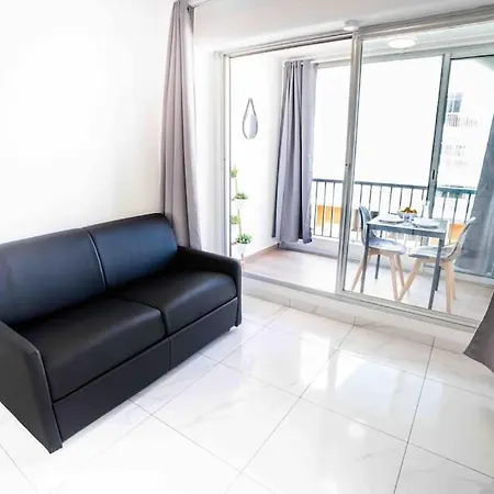 Apartment Motte 50m - 50m Port Centre *